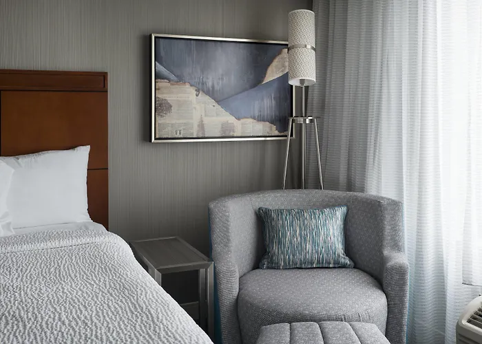 Courtyard By Marriott Denver Airport